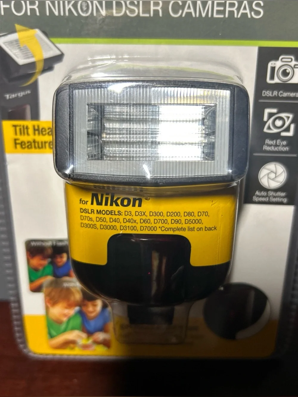 Targus TG-DL20N Electronic Flash for Nikon DSLR
